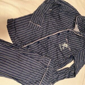Like new. Pottery Barn Teen Harry Potter pajamas